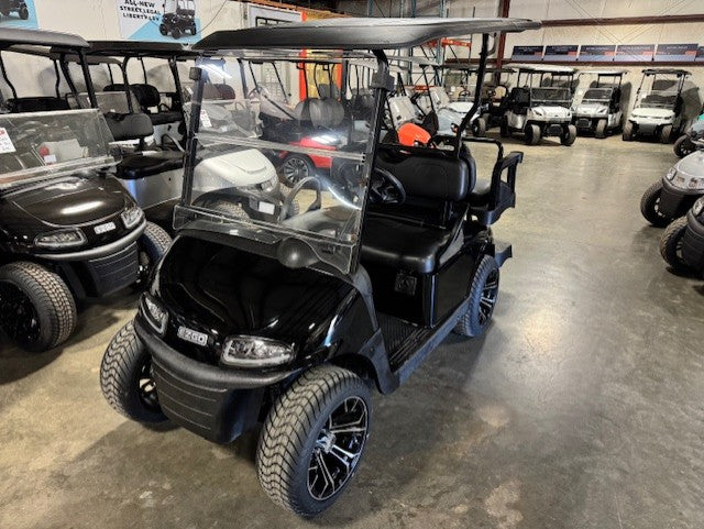 2020 E-Z-GO RXV Elite