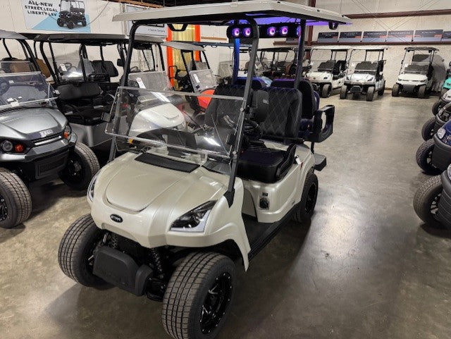2025 Star EV Sirius 2+2 LSV
