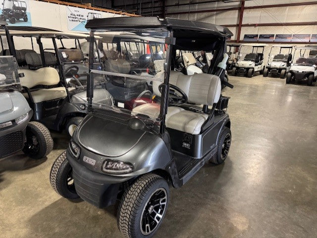 2021 E-Z-GO RXV Elite