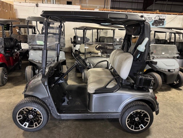 2021 E-Z-GO RXV Elite