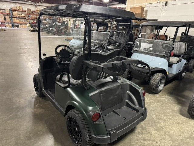 2024 E-Z-GO RXV Elite