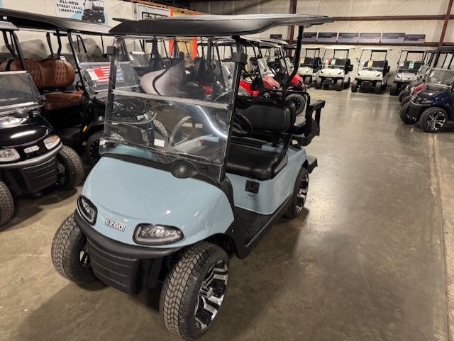 2020 E-Z-GO RXV Elite