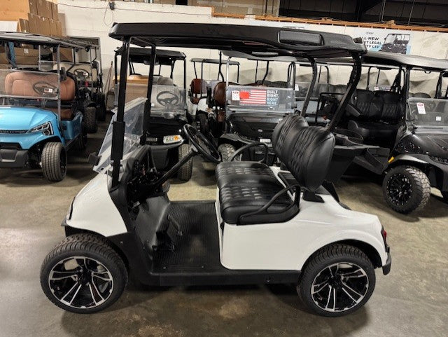 2021 E-Z-GO RXV Elite