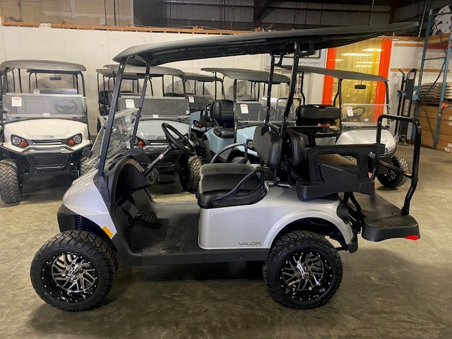 2024 E-Z-GO Valor 4 Lifted Gas