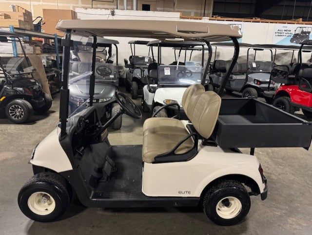 2021 E-Z-GO RXV Elite