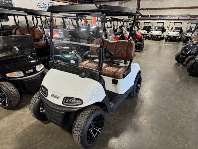 2020 E-Z-GO RXV Elite