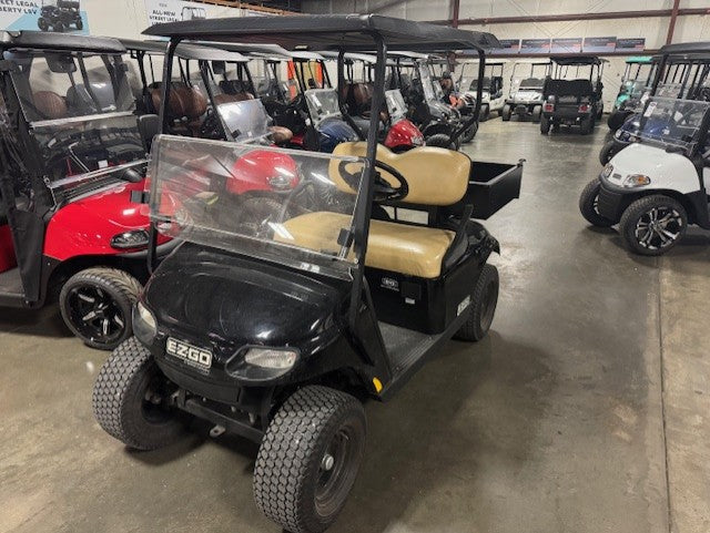 2020 E-Z-GO Valor Gas