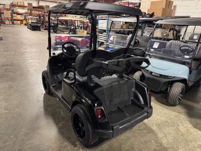 2021 E-Z-GO RXV Elite