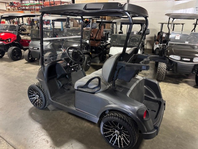 2026 E-Z-GO RXV 2 Freedom Elite Lithium