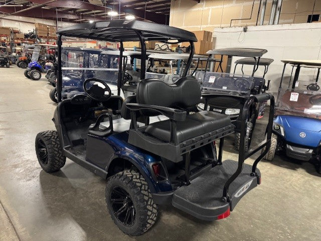 2021 E-Z-GO RXV Elite