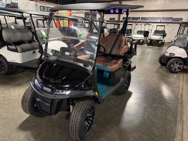 2026 E-Z-GO RXV 4 Elite - Summit XTL