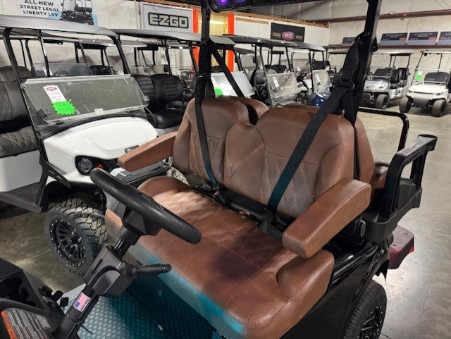 2026 E-Z-GO RXV 4 Elite - Summit XTL