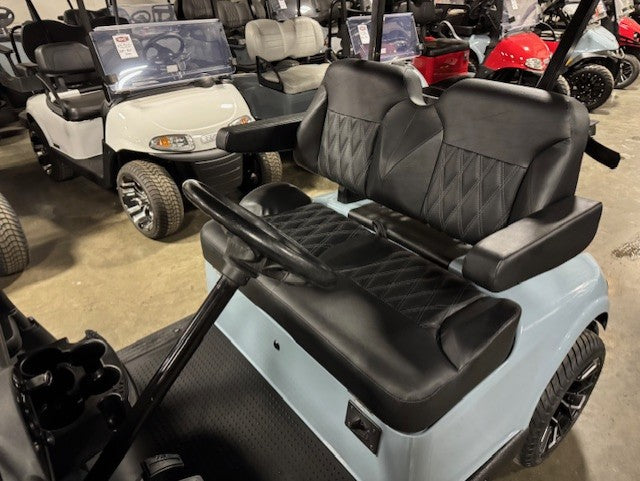 2023 E-Z-GO RXV Elite