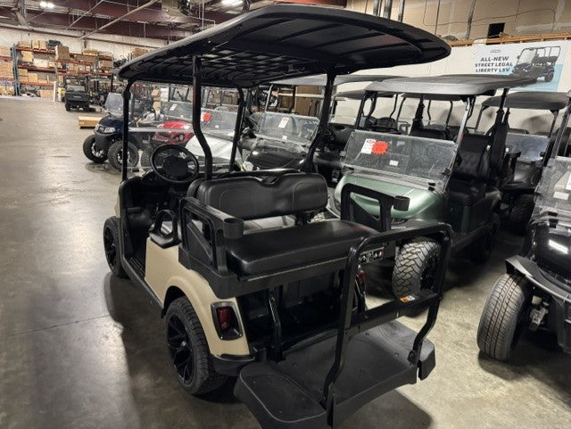 2021 E-Z-GO RXV Elite E-Z-GO