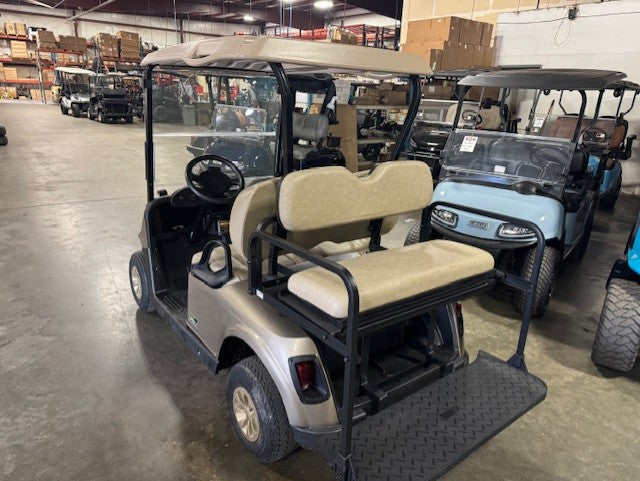 2020 E-Z-GO RXV Elite