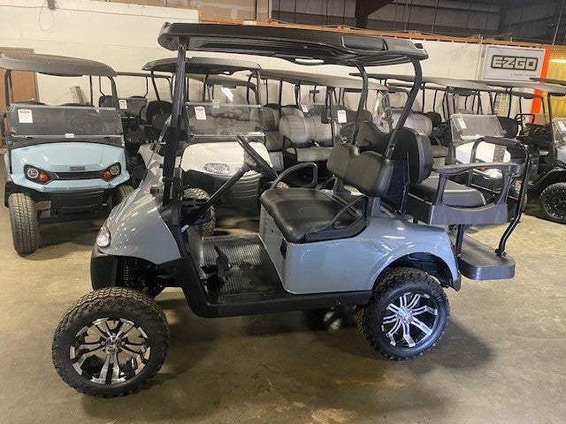 2017 E-Z-GO RXV Electric