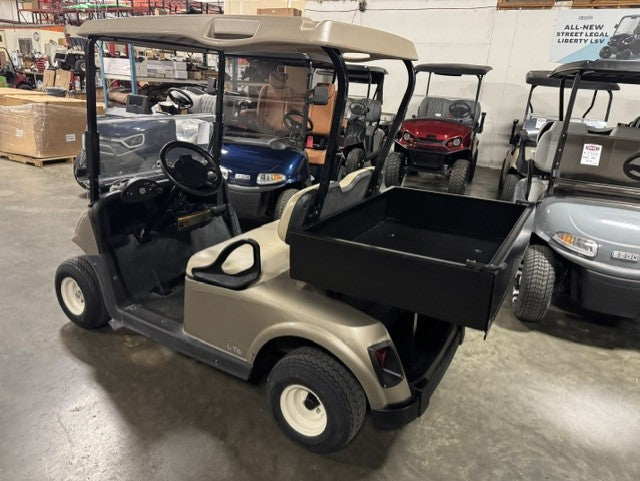 2021 E-Z-GO RXV Elite