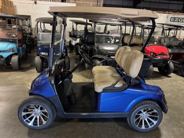 2016 E-Z-GO RXV Electric