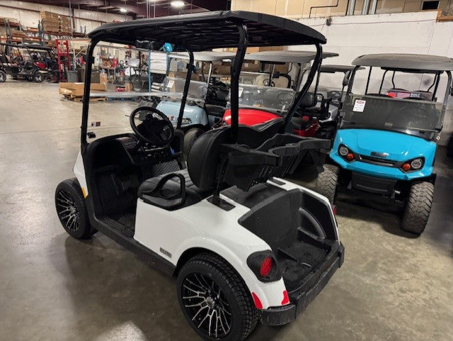 2026 E-Z-GO Freedom RXV Elite