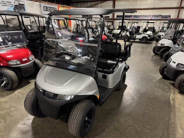 2024 E-Z-GO Valor 4 Gas EX1