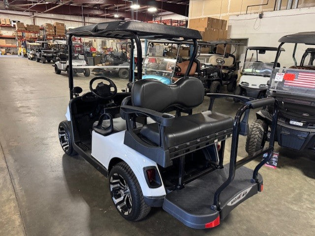 2020 E-Z-GO RXV Elite
