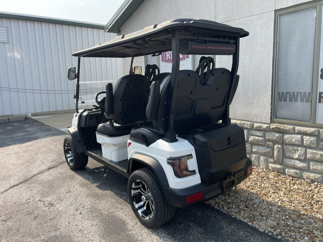 2027 Star EV LEO LSV - Street Legal
