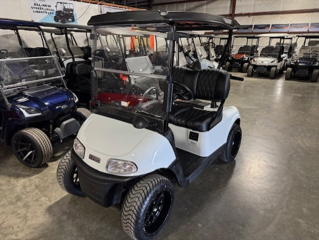 2021 E-Z-GO RXV Elite