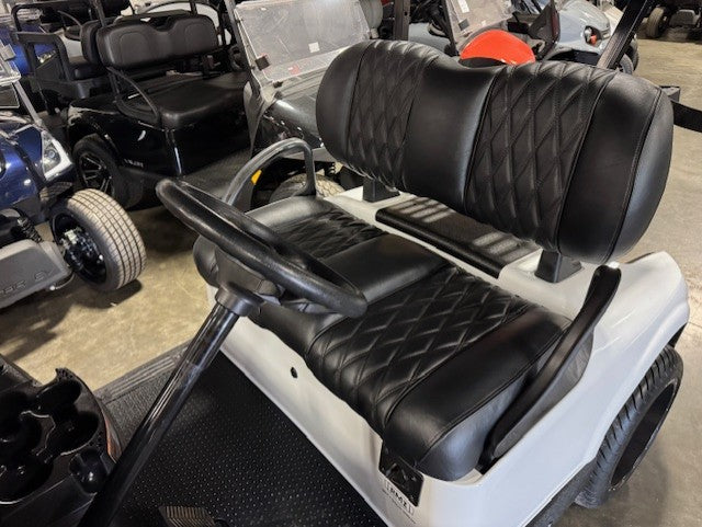 2021 E-Z-GO RXV Elite