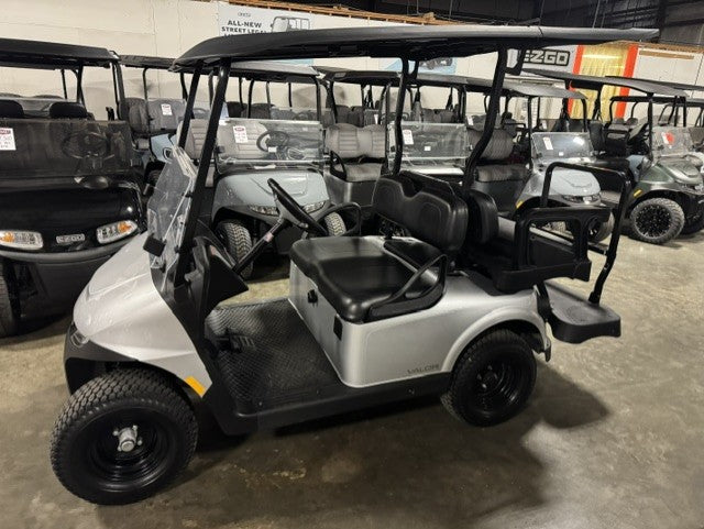 2024 E-Z-GO Valor 4 Gas EX1