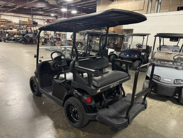 2024 E-Z-GO Valor 4 Gas EX1
