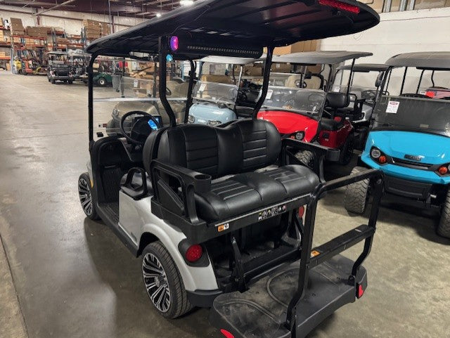 2026 E-Z-GO RXV 4 Elite - Touring ST