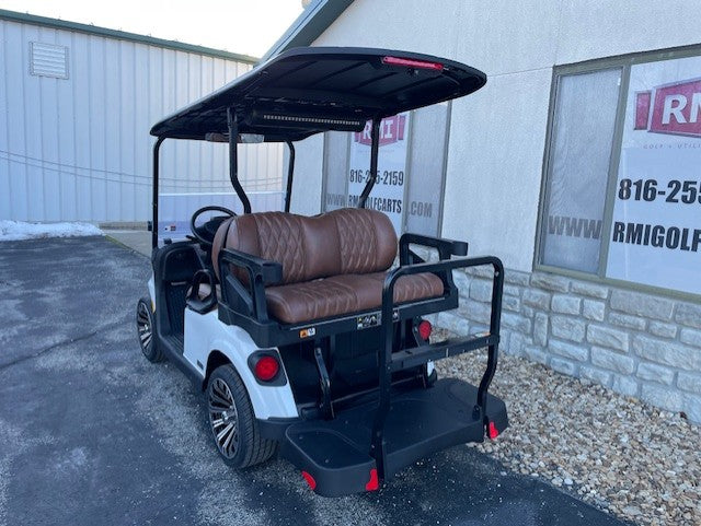 2026 E-Z-GO RXV 4 Touring ST Elite Lithium