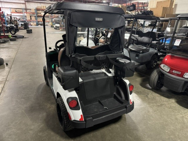 2025 E-Z-GO RXV 2 Freedom Elite Lithium