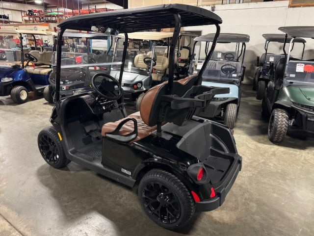 2026 E-Z-GO RXV 2 Freedom Elite Lithium