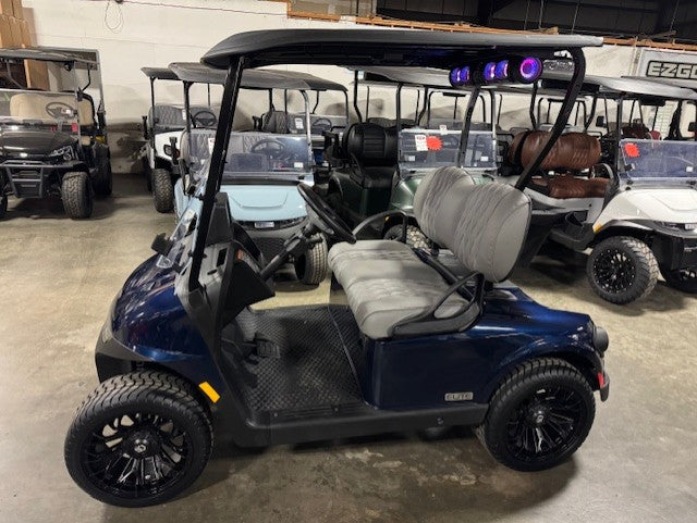 2026 E-Z-GO RXV 2 Freedom Elite Lithium