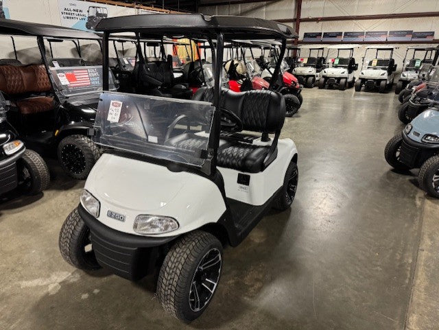 2021 E-Z-GO RXV Elite