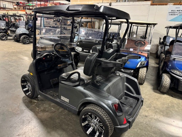 2018 E-Z-GO RXV Elite