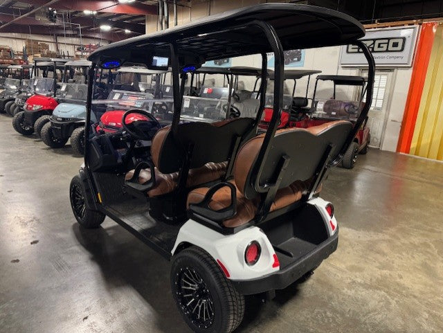 2026 E-Z-GO Liberty Elite 2.2 Commuter