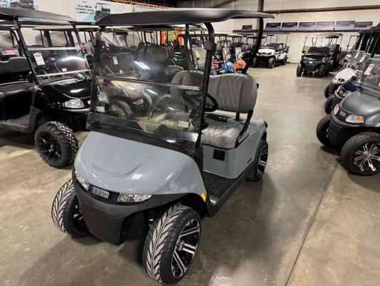 2026 E-Z-GO RXV 2 Freedom Elite Lithium