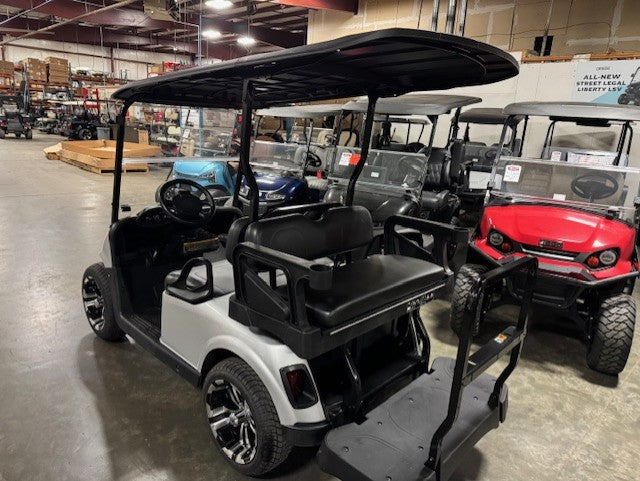 2020 E-Z-GO RXV Elite