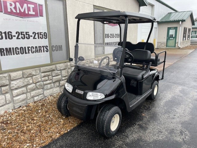 2021 E-Z-GO RXV Elite