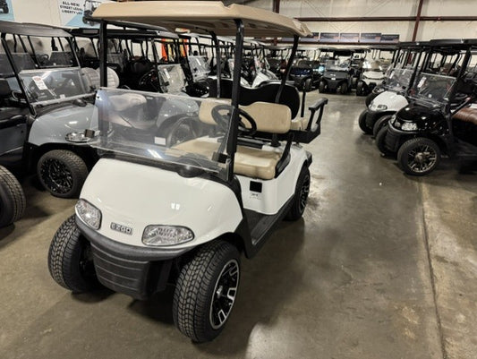 2020 E-Z-GO RXV Gas EFI