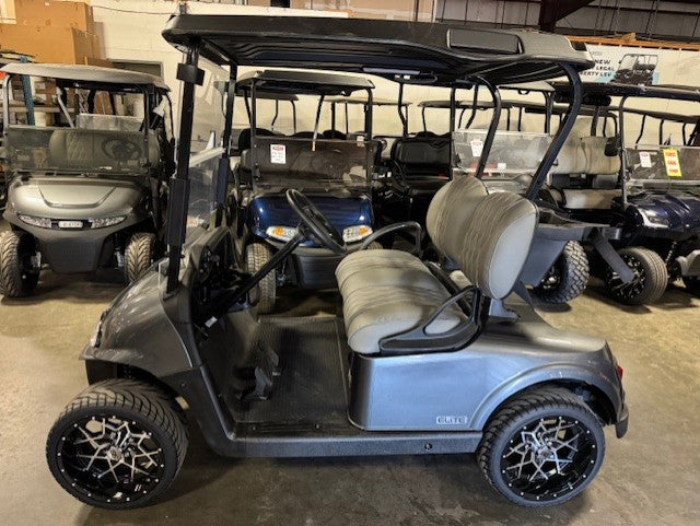 2022 E-Z-GO RXV Elite