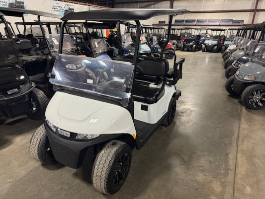 2026 E-Z-GO RXV 4 Valor S EX1