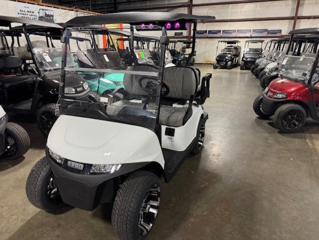 2026 E-Z-GO RXV 4 Touring S Elite Lithium