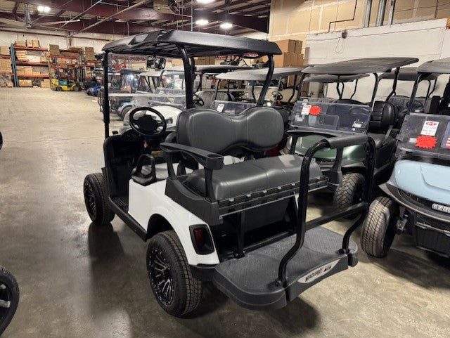 2021 E-Z-GO RXV Elite