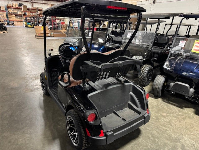 2026 E-Z-GO RXV 2 Freedom Elite Lithium