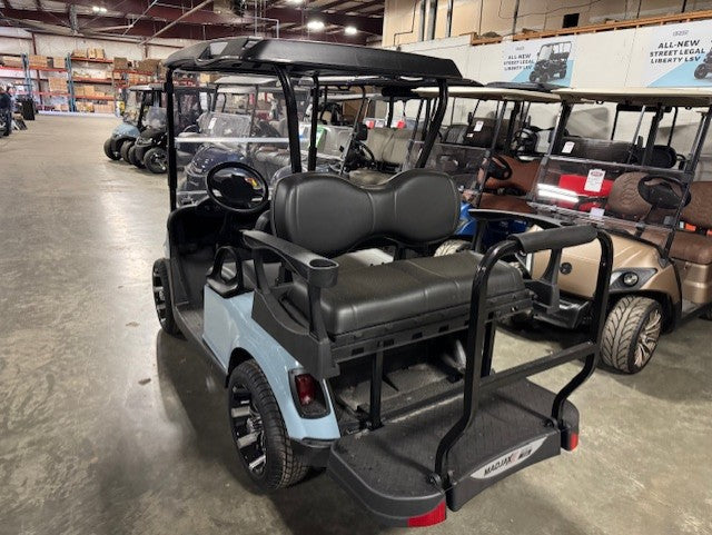 2021 E-Z-GO RXV Elite
