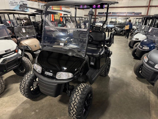 2021 E-Z-GO RXV Elite