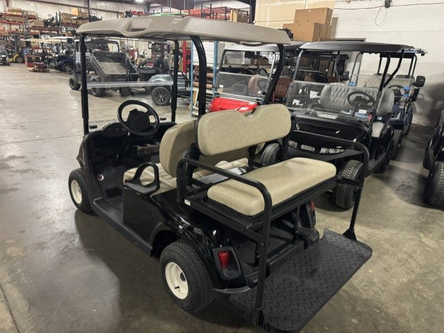 2019 E-Z-GO RXV Electric